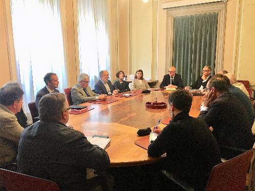 Il vicegovernatore Riccardo Riccardi alla riunione in municipio a Udine con l'Ambito socioassistenziale Udinese